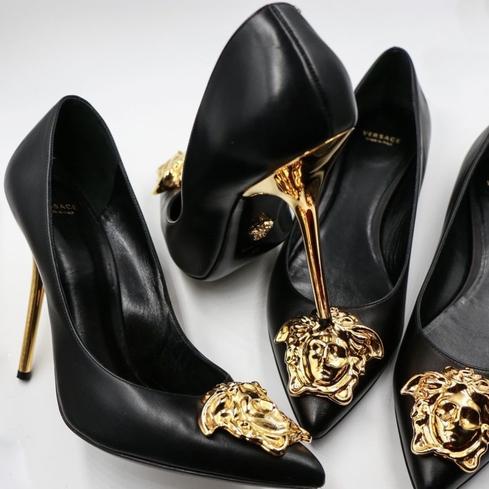 Versace Black/Gold Medusa Palazzo Pumps